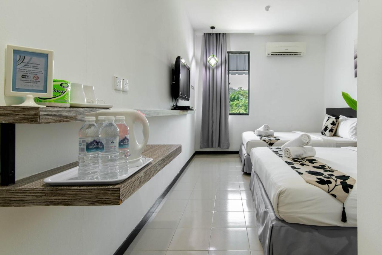 Riverra Inn Langkawi Kuah Esterno foto