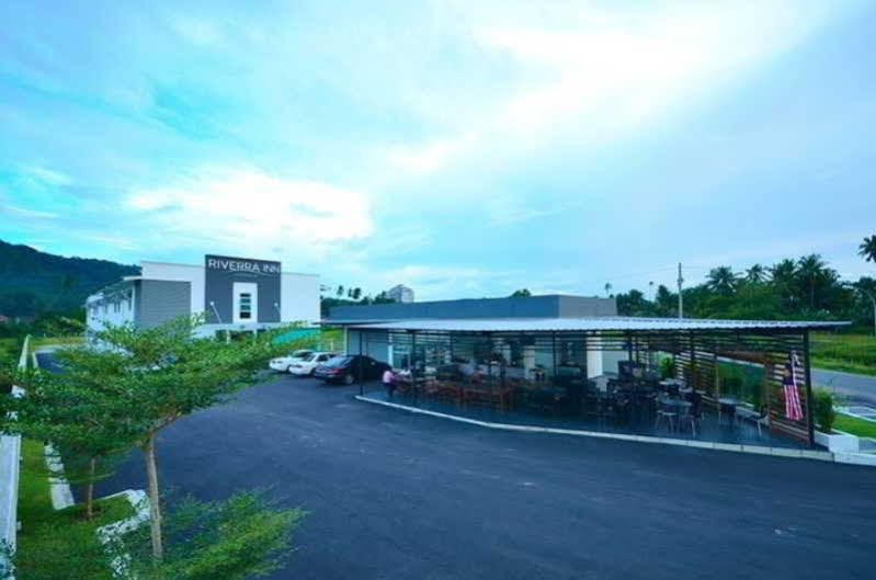 Riverra Inn Langkawi Kuah Esterno foto